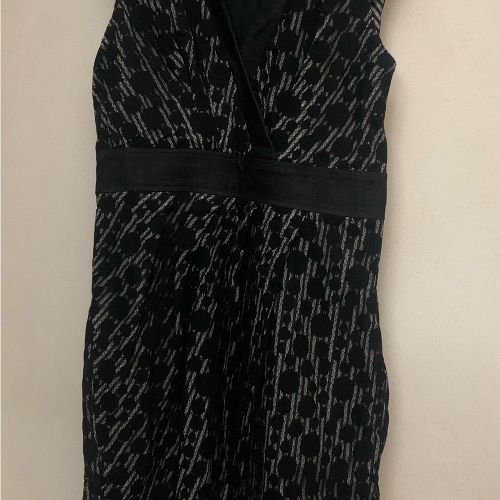 Eva Franco Elegant Black and Gray Patterned Midi Dress